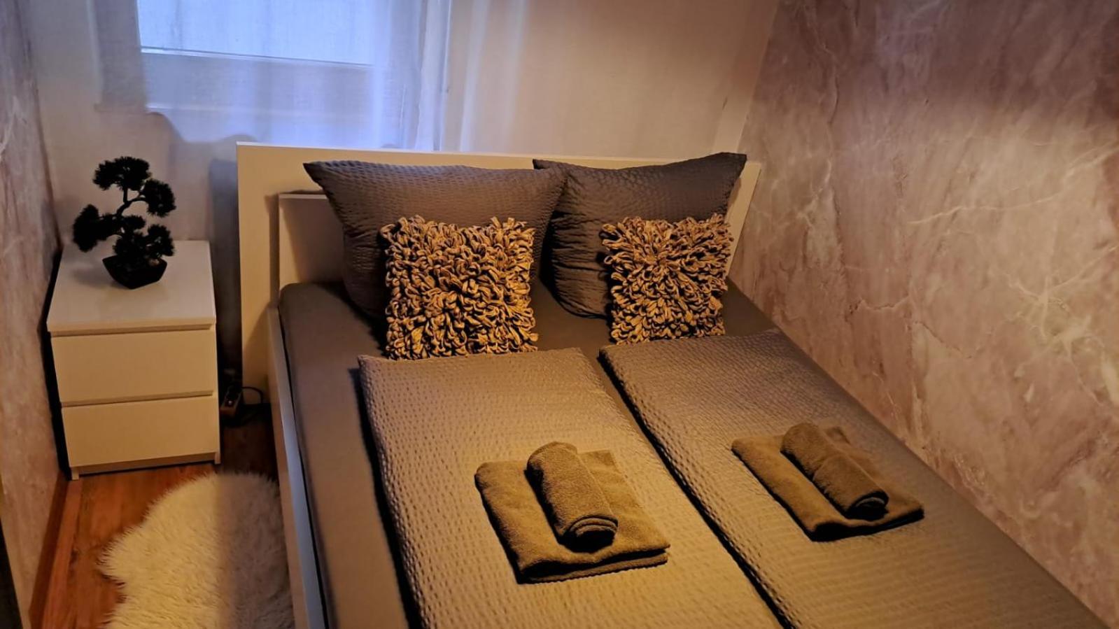 Viktor Apartment تيتيسي نيوستادت المظهر الخارجي الصورة